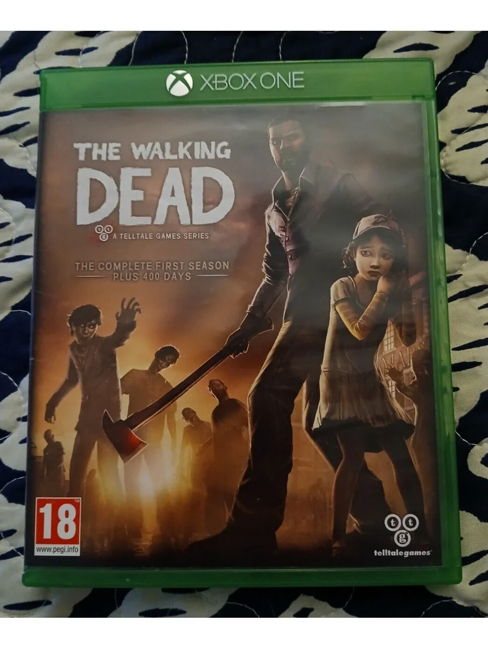 The Walking Dead: The Complete First Season Plus 400 Days (Xbox One, 2014)